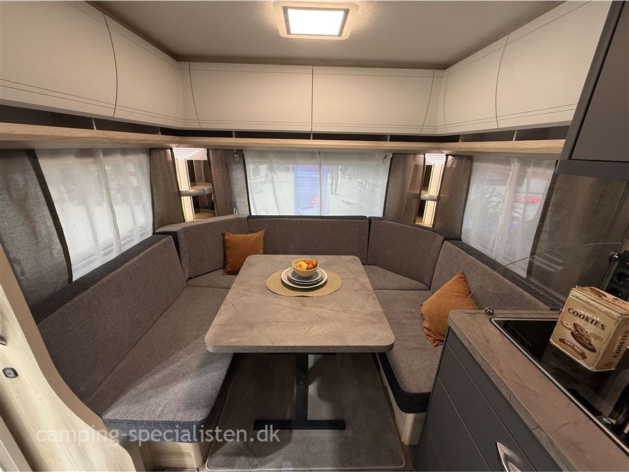 Hobby De Luxe 540 UL
